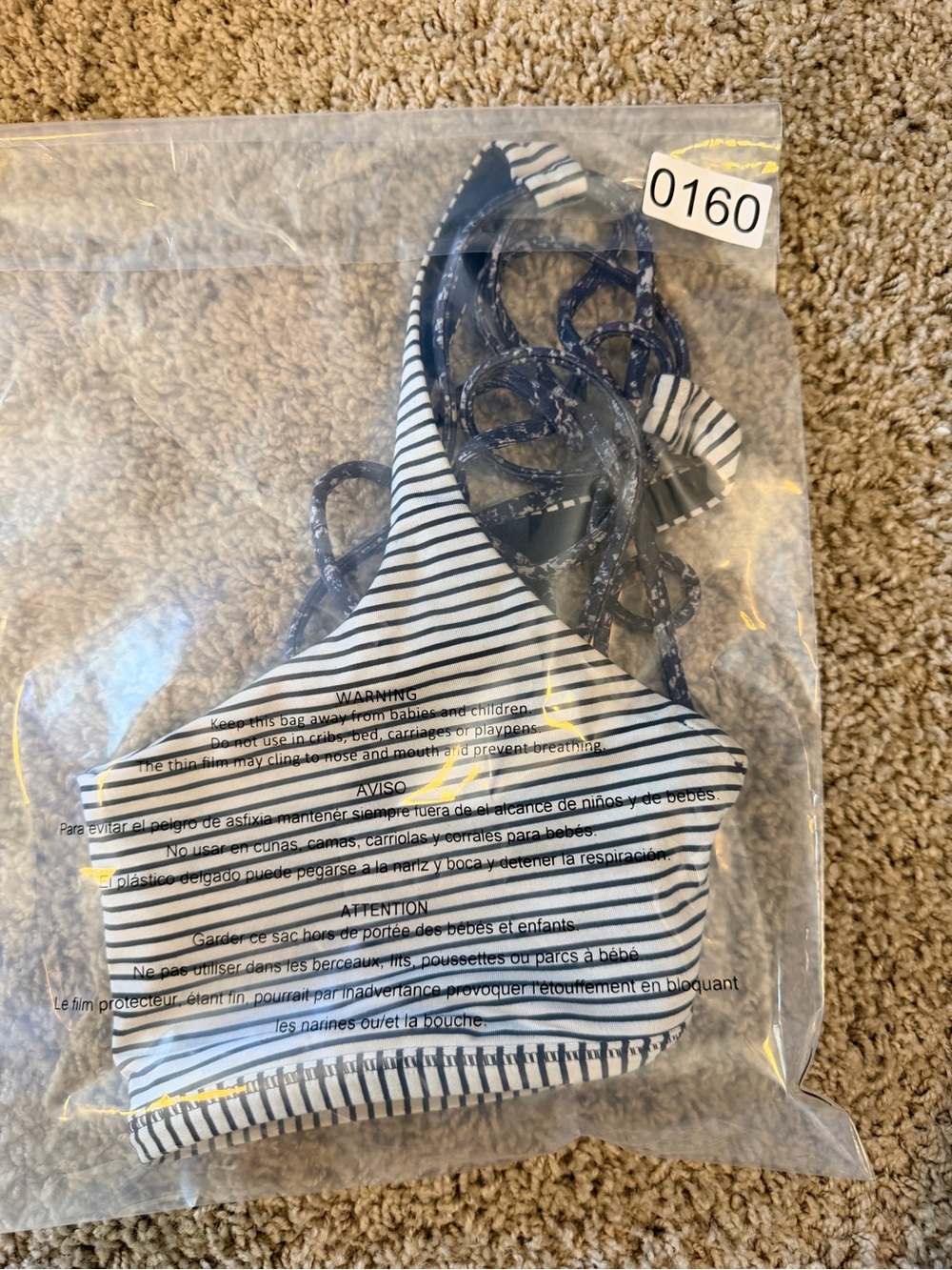 lululemon athletica Black & White Striped Strappy Bra - Picture 4 of 4